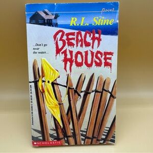 Beach House (R.L. Stine, 1992) Paperback Book POINT HORROR Scholastic
